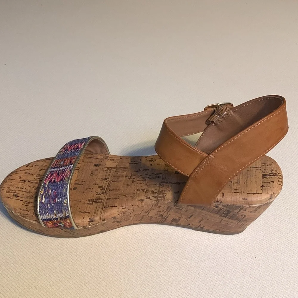 American Eagle Heeled Sandal